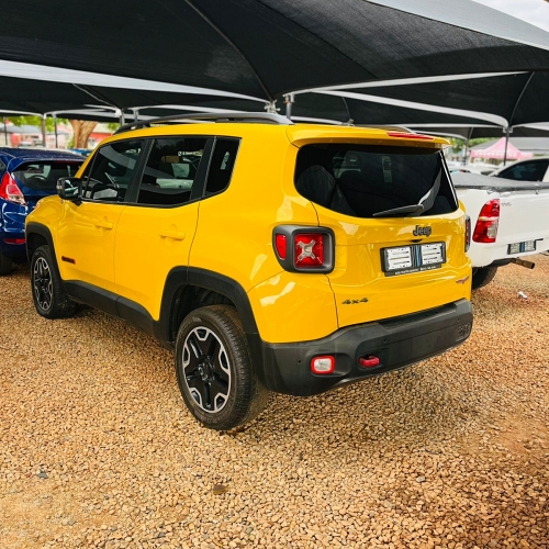2015 Jeep Renegade 2.4 Trailhawk Automatic