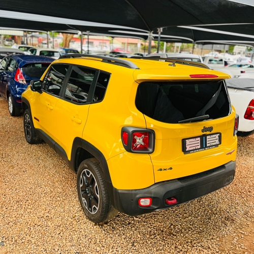 2015 Jeep Renegade 2.4 Trailhawk Automatic
