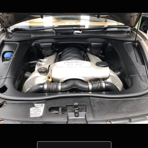 2004 Porsche Cayenne Turbo