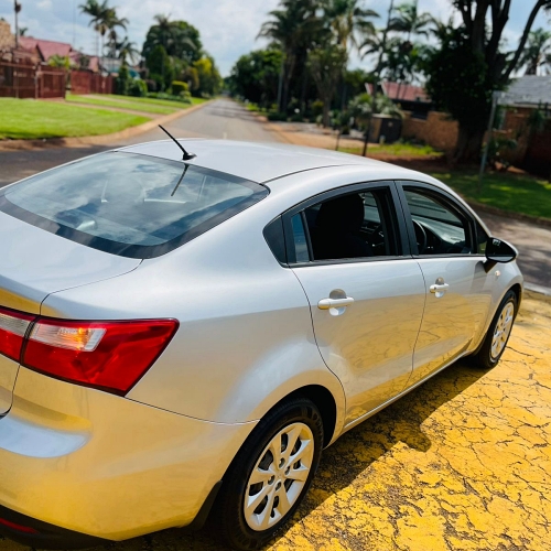 Kia Rio 1.4 Sedan