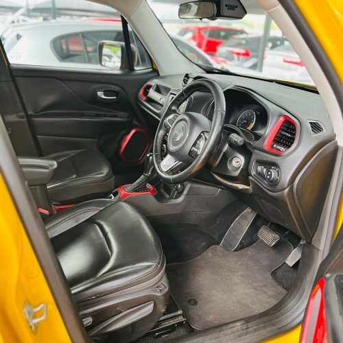 2015 Jeep Renegade 2.4 Trailhawk Automatic