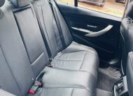 2012 BMW 320i F30