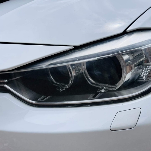 2012 BMW 320i F30