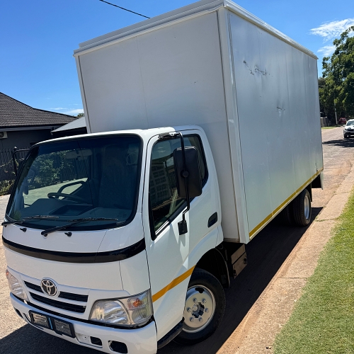 2015 Toyota Dyna 4-093 Closed Body