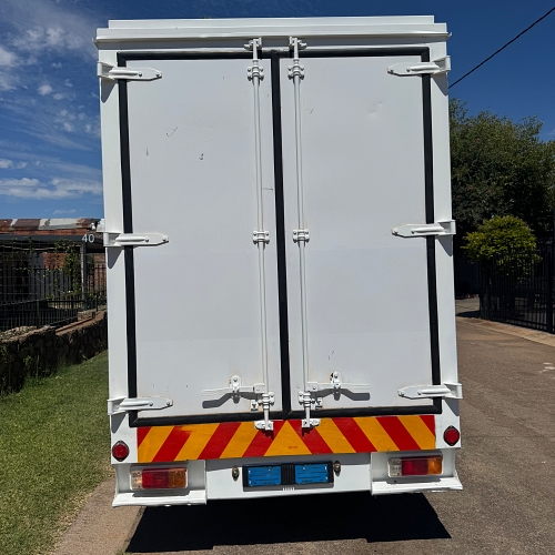 2015 Toyota Dyna 4-093 Closed Body