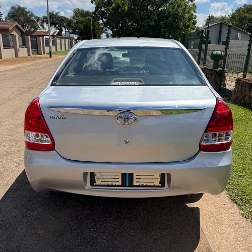 2015 Toyota Etios 1.5 XS/Sprint Sedan