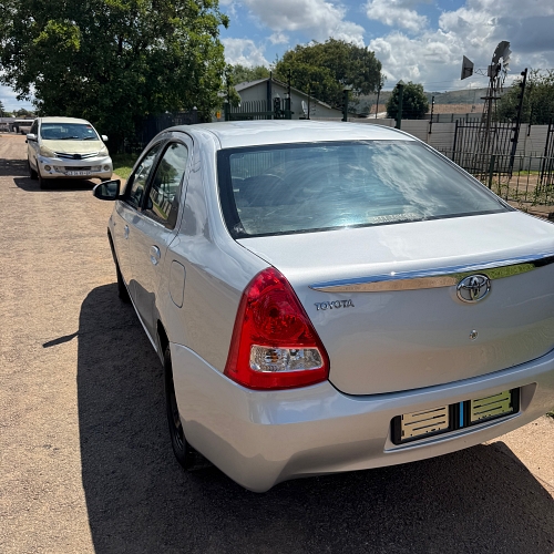 2015 Toyota Etios 1.5 XS/Sprint Sedan