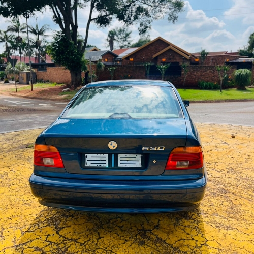 2001 BMW 530i – Sunroof