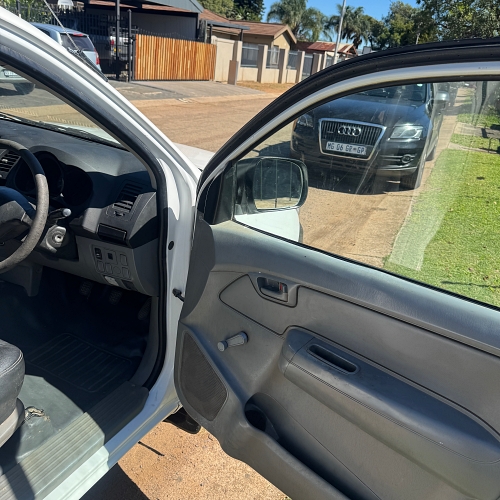 2009 Toyota Hilux 2.0 VVT-i Single Cab