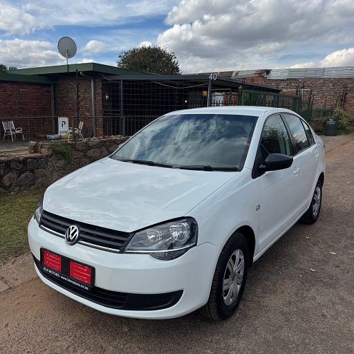Volkswagen Polo 1.6 Sedan Comfortline