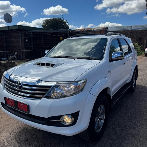 2009 Toyota Fortuner 3.0 D-4D Raised Body