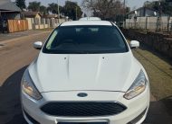Ford Focus 1.0 EcoBoost Ambiente