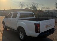 Isuzu KB 240i LE Double Cab