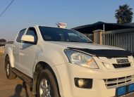 Isuzu KB 240i LE Double Cab