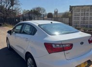 Kia Rio 1.4 Sedan A/T