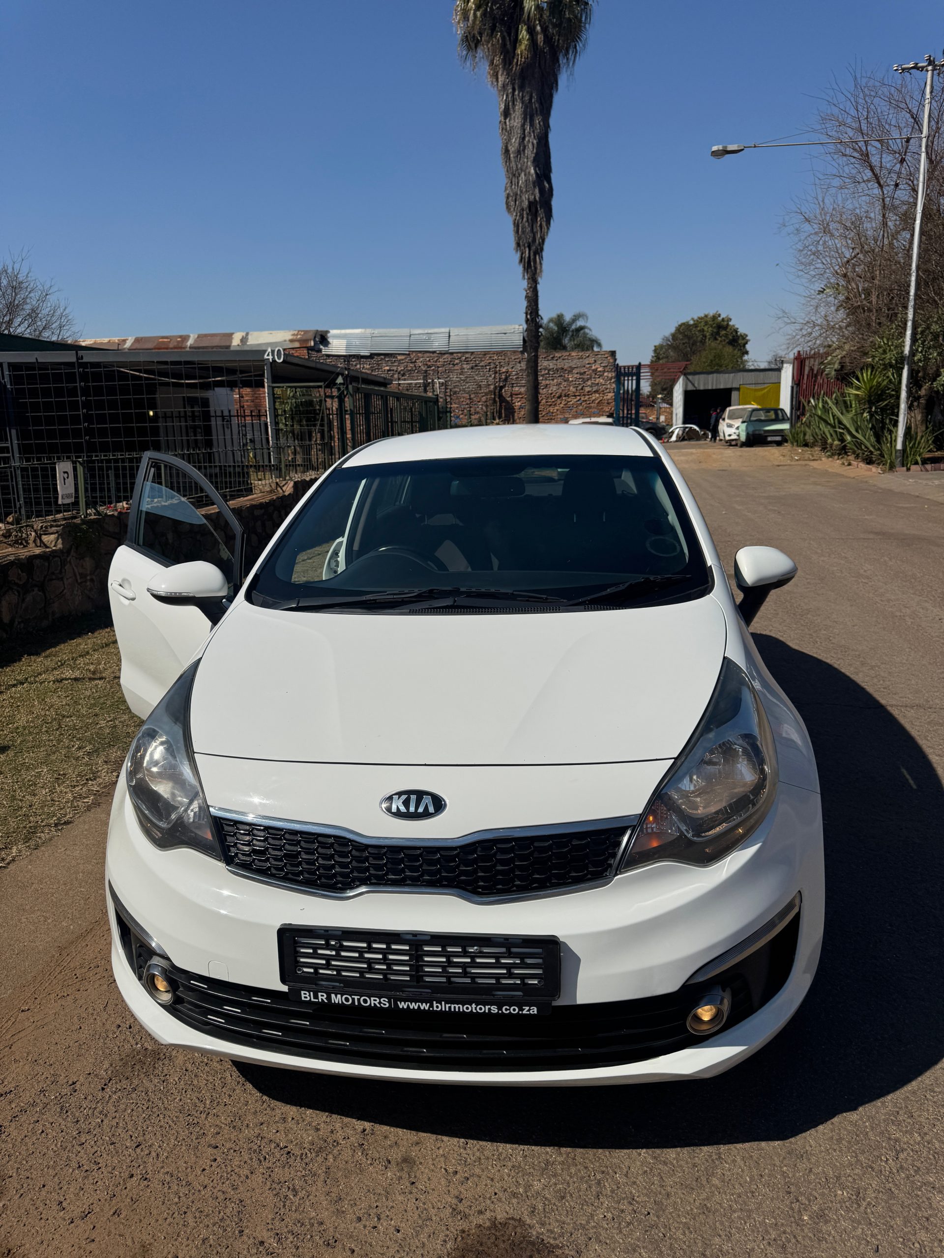 Kia Rio 1.4 Sedan A/T